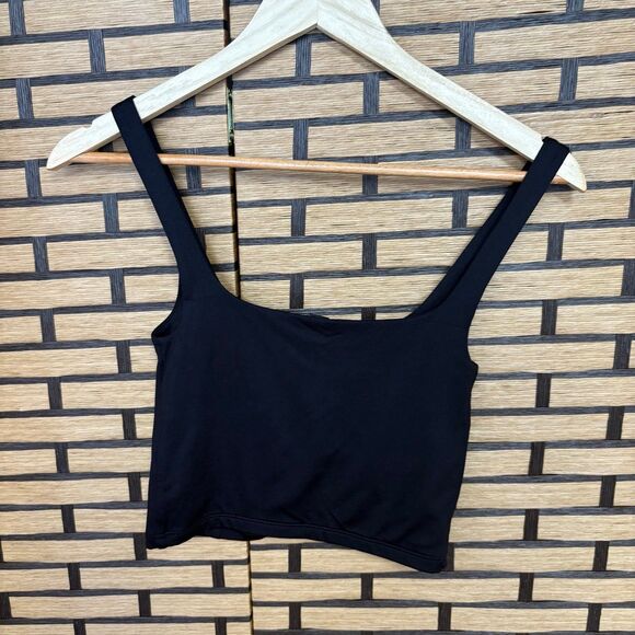 Forever21‎ Black Crop Tank Top Size Small - Picture 2 of 4